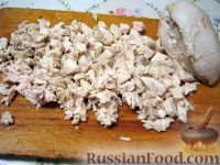 Фото приготовления рецепта: Куриный жульен с грибами - шаг №5