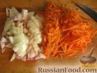 Фото приготовления рецепта: Вегетарианский постный овощной супчик с цветной капустой - шаг №4