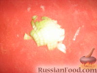 Фото приготовления рецепта: Холодный суп с кефиром - шаг №5