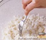 Фото приготовления рецепта: Рисовый салат с кукурузой - шаг №2